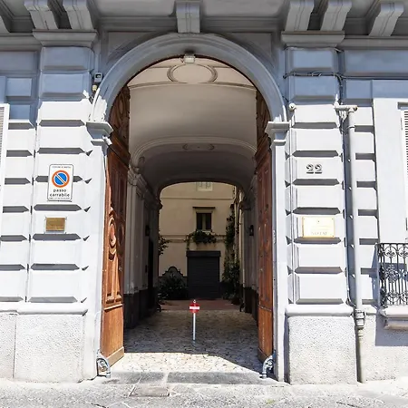 Gramsci 2* Naples