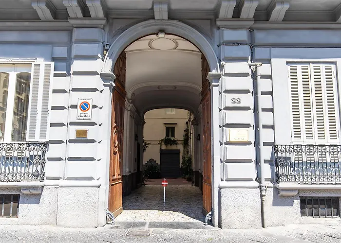 Gramsci 4* 나폴리